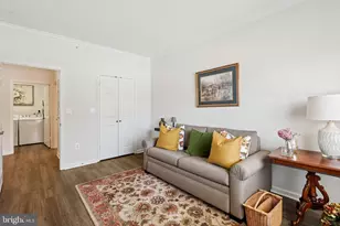 19355 Cypress Ridge Terrace, Leesburg, VA 20176 - Photo 40