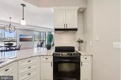 19355 Cypress Ridge Terrace #320, Leesburg, VA 20176 - Photo 12