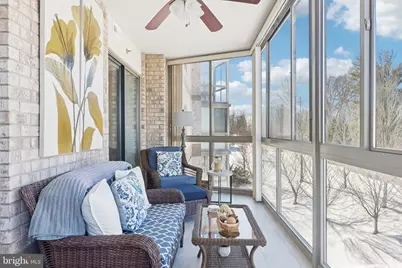 19355 Cypress Ridge Terrace #320, Leesburg, VA 20176 - Photo 2