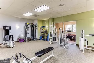 19355 Cypress Ridge Terrace, Leesburg, VA 20176 - Photo 56