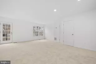 119 E Main St, Purcellville, VA 20132 - Photo 8