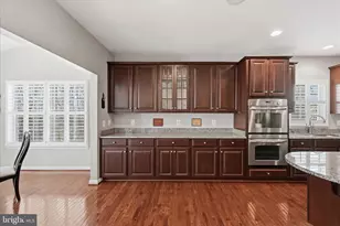 40499 O'Connors Cir, Leesburg, VA 20175 - Photo 14