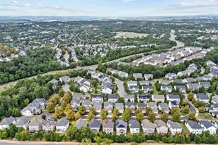 42961 Thornblade Cir, Broadlands, VA 20148 - Photo 46