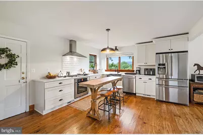 35299 Snickersville Turnpike, Round Hill, VA 20141 - Photo 4