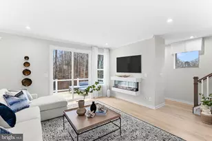 19710 Sepia Sq, Ashburn, VA 20147 - Photo 16