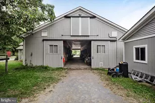 19606 Ridgeside Rd, Bluemont, VA 20135 - Photo 6