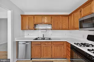 [Address not provided], Leesburg, VA 20176 - Photo 4