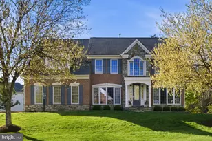 22475 Forest Manor Dr, Ashburn, VA 20148 - Photo 2