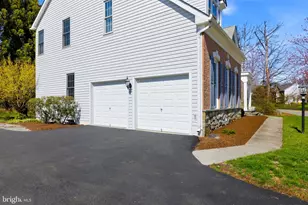 22475 Forest Manor Dr, Ashburn, VA 20148 - Photo 8