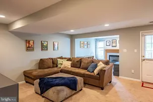 43287 Chokeberry Square, Ashburn, VA 20147 - Photo 12