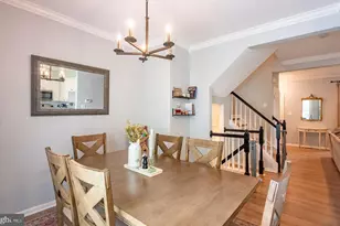 43287 Chokeberry Square, Ashburn, VA 20147 - Photo 2