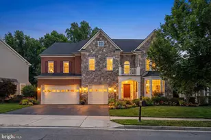 19219 Burnt Bridge Dr, Leesburg, VA 20176 - Photo 1