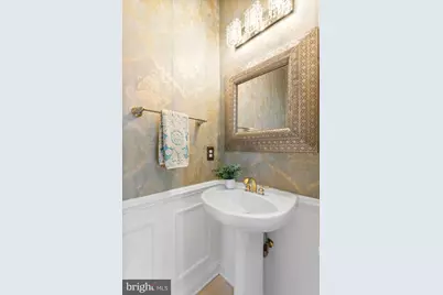 19219 Burnt Bridge Drive, Leesburg, VA 20176 - Photo 40