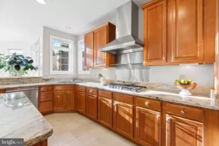 19219 Burnt Bridge Dr, Leesburg, VA 20176 - Photo 24