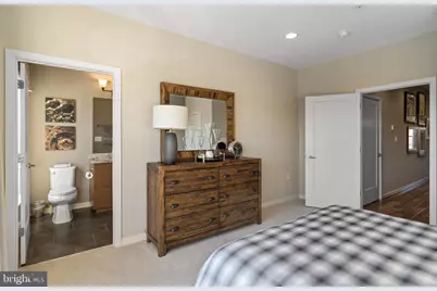 42389 Willow Creek Way, Brambleton, VA 20148 - Photo 40