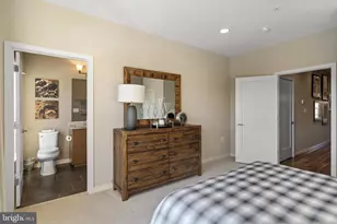 42389 Willow Creek Way, Brambleton, VA 20148 - Photo 40