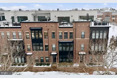 42389 Willow Creek Way, Brambleton, VA 20148 - Photo 2