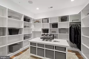 42389 Willow Creek Way, Brambleton, VA 20148 - Photo 10