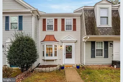 37 Alden Court, Sterling, VA 20165 - Photo 2