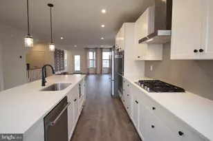 45942 Raven Ter, Sterling, VA 20165 - Photo 10