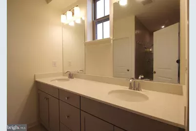 45942 Raven Terrace, Sterling, VA 20165 - Photo 18