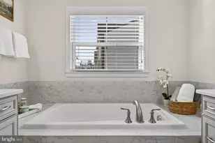 23043 Sullivans Cove Sq, Brambleton, VA 20148 - Photo 46