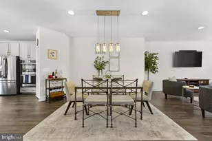 23043 Sullivans Cove Sq, Brambleton, VA 20148 - Photo 24