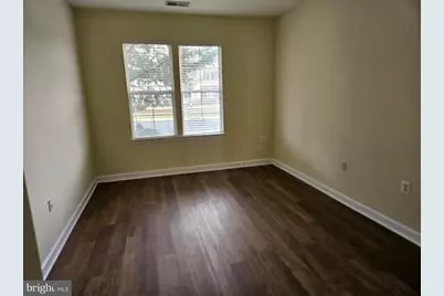 22763 Fountain Grove Square, Brambleton, VA 20148 - Photo 8