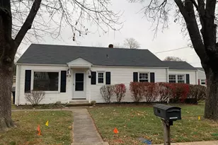 110 Pershing Ave NW, Leesburg, VA 20176 - Photo 1