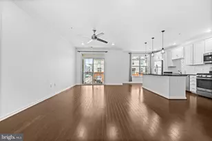 23276 Southdown Manor Terrace, Ashburn, VA 20148 - Photo 14