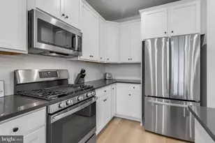 42708 Darala Dr, Ashburn, VA 20147 - Photo 8