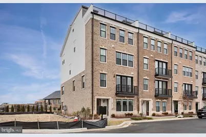 42708 Darala Drive, Ashburn, VA 20147 - Photo 2