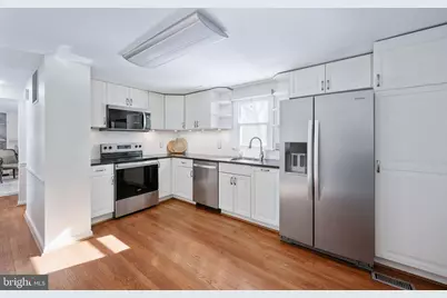 1114 Bradfield Drive SW, Leesburg, VA 20175 - Photo 32