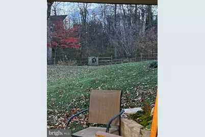 1114 Bradfield Drive SW, Leesburg, VA 20175 - Photo 6