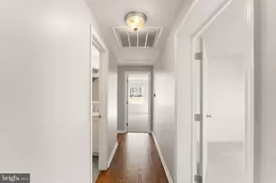 13840 Barnhouse Pl, Leesburg, VA 20176 - Photo 32