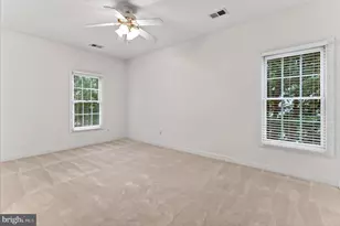 43785 Timberbrooke Pl, Ashburn, VA 20147 - Photo 18