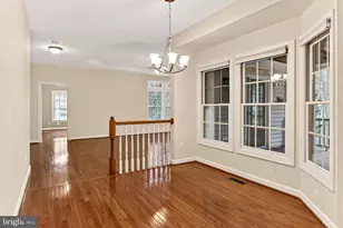 43785 Timberbrooke Pl, Ashburn, VA 20147 - Photo 4