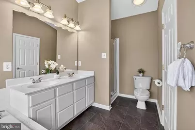 21758 Flora Springs Terrace, Ashburn, VA 20147 - Photo 18