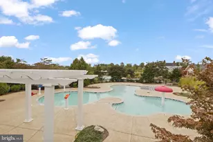 41263 Chatham Green Cir, Aldie, VA 20105 - Photo 78