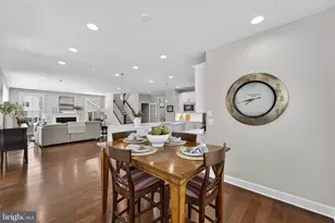 41263 Chatham Green Cir, Aldie, VA 20105 - Photo 28