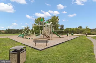 41263 Chatham Green Cir, Aldie, VA 20105 - Photo 86