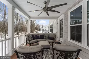 41263 Chatham Green Cir, Aldie, VA 20105 - Photo 68