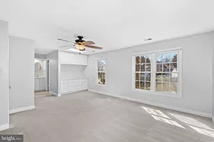 105 Country Rd, Potomac Falls, VA 20165 - Photo 24