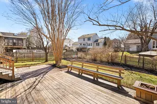 105 Country Rd, Potomac Falls, VA 20165 - Photo 38