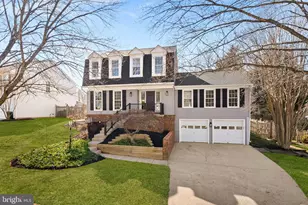 105 Country Rd, Potomac Falls, VA 20165 - Photo 46