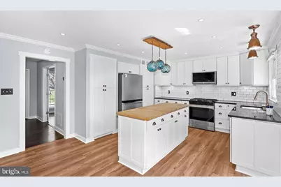 105 Country Road, Potomac Falls, VA 20165 - Photo 14