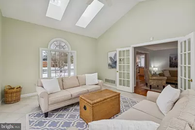 404 Beauregard Drive SE, Leesburg, VA 20175 - Photo 6