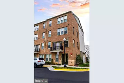 23610 Havelock Walk Terrace, Ashburn, VA 20148 - Photo 2