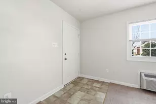 300 E Furman Dr, Sterling, VA 20164 - Photo 8