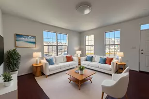 439 Ginkgo Terrace NE, Leesburg, VA 20176 - Photo 2